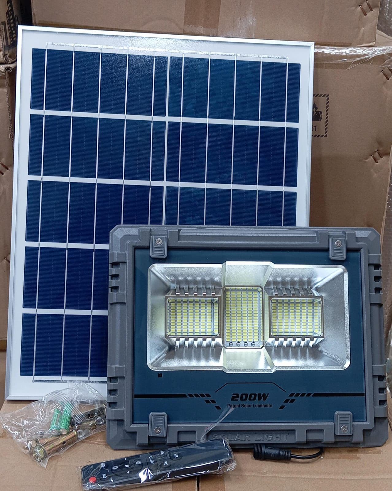 200W Solar Flood Light