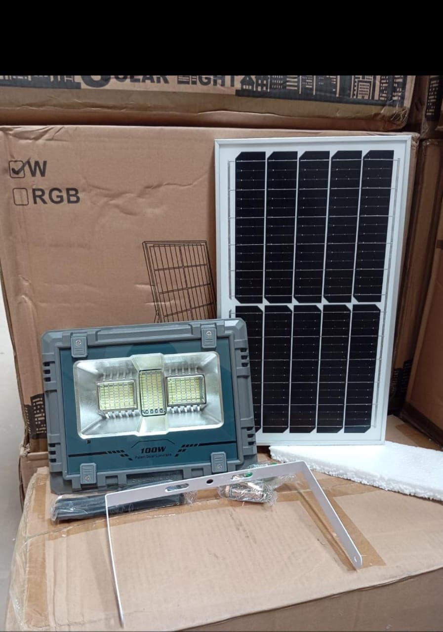 100W Solar Flood Light